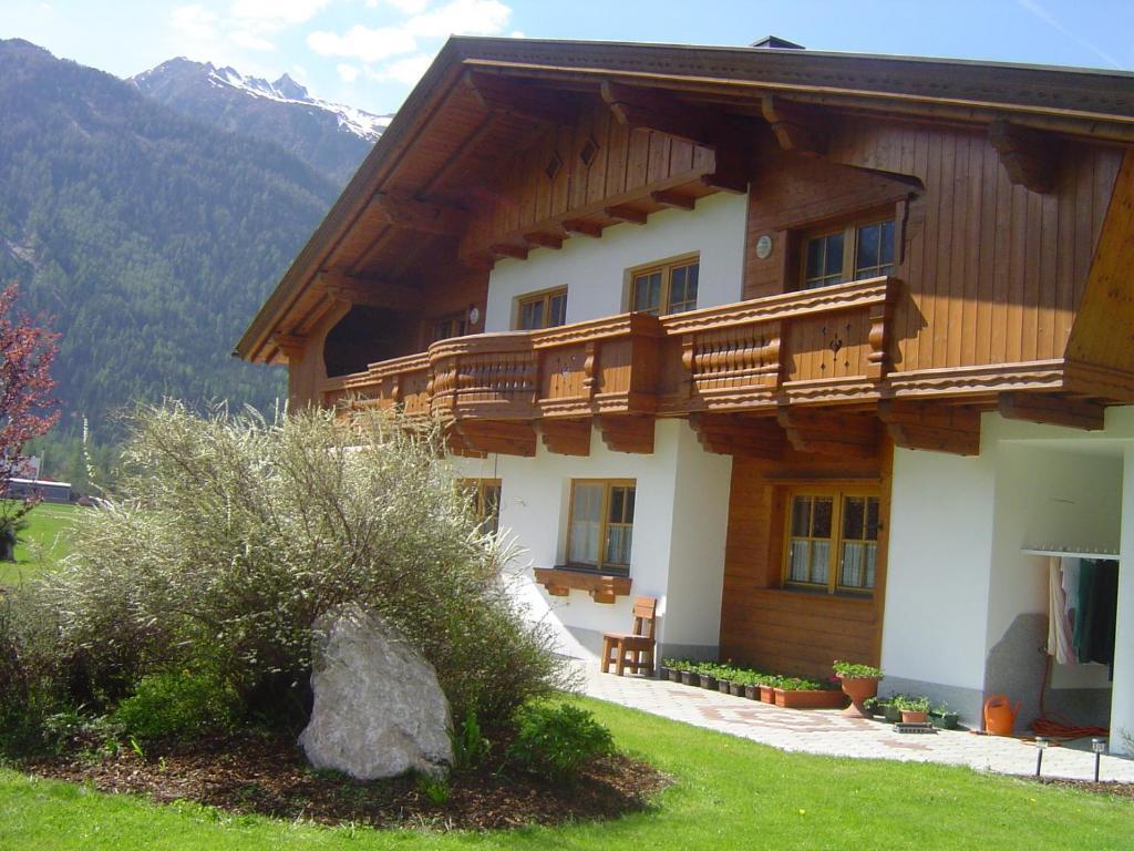 Gstreinhof Längenfeld Exterior foto